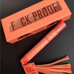New uncommon  Jeffree Star F*Ck Proof
Mascara Coral originally $25
